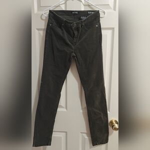 🔥2 For $15🔥Two pairs 2 colors Corduroy Size 4